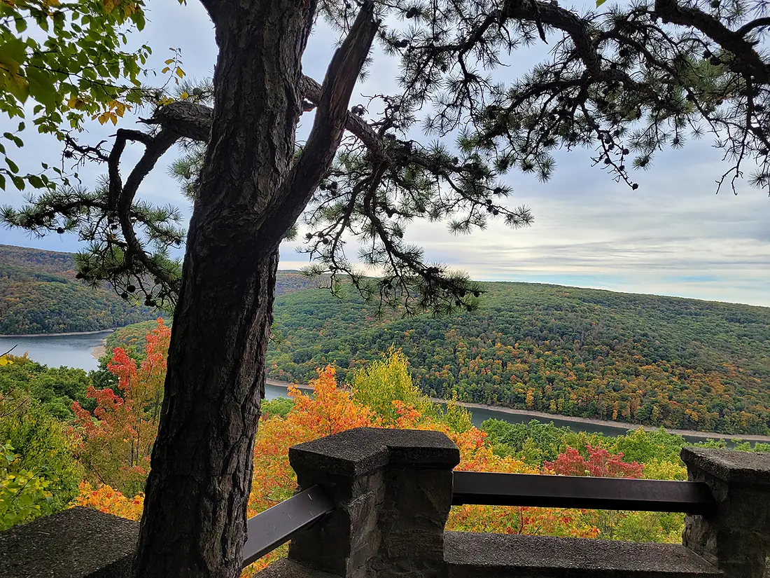 20221004-FS-Allegheny-SO-001 Rimrock Corner Overlook USDA Forest Service photo by Shoshanna Ochocki