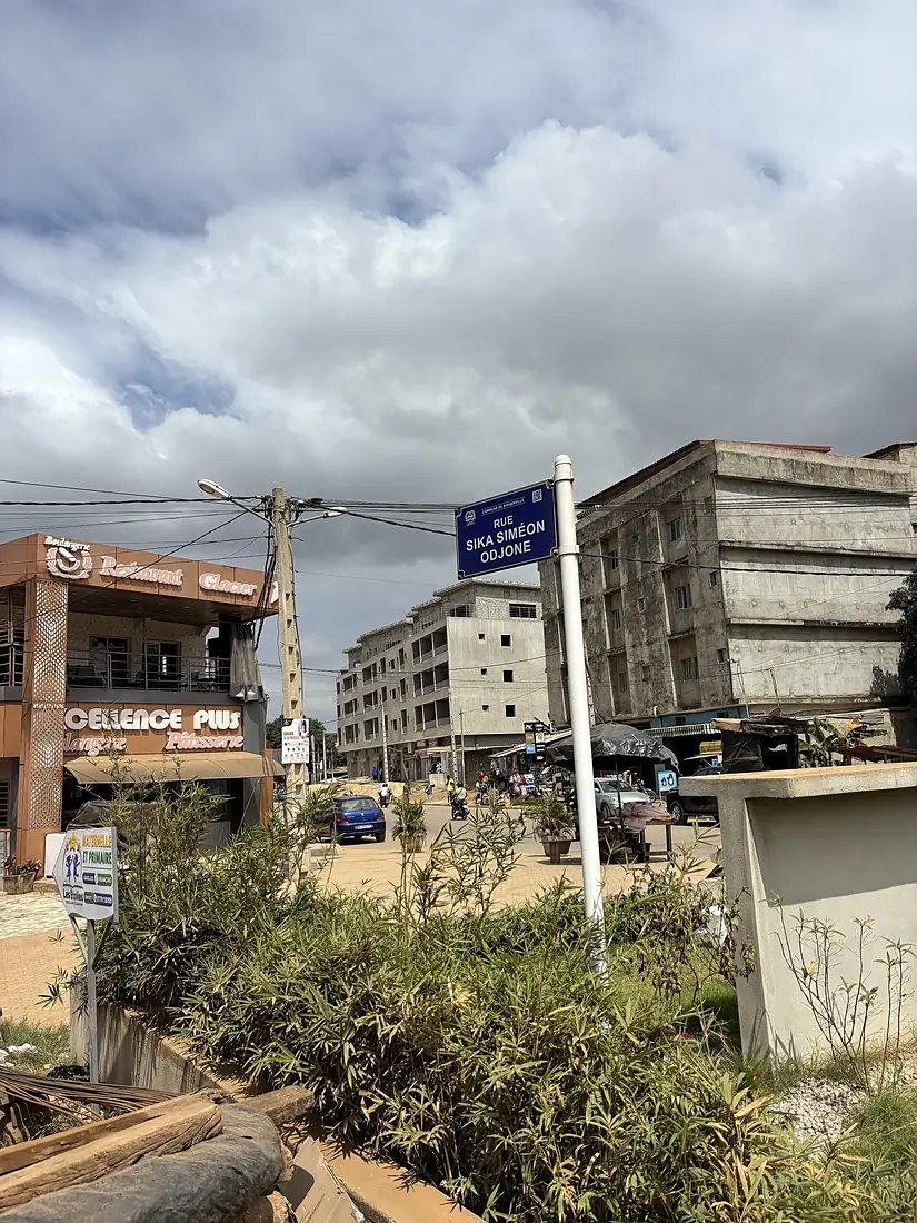 Rue Sika Siméon Odjone(Bingerville)