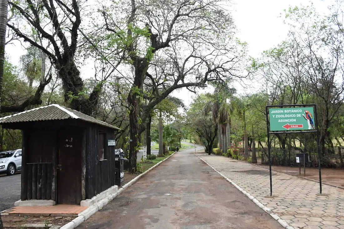 Jardin Botanico y Zoologico de Asuncion