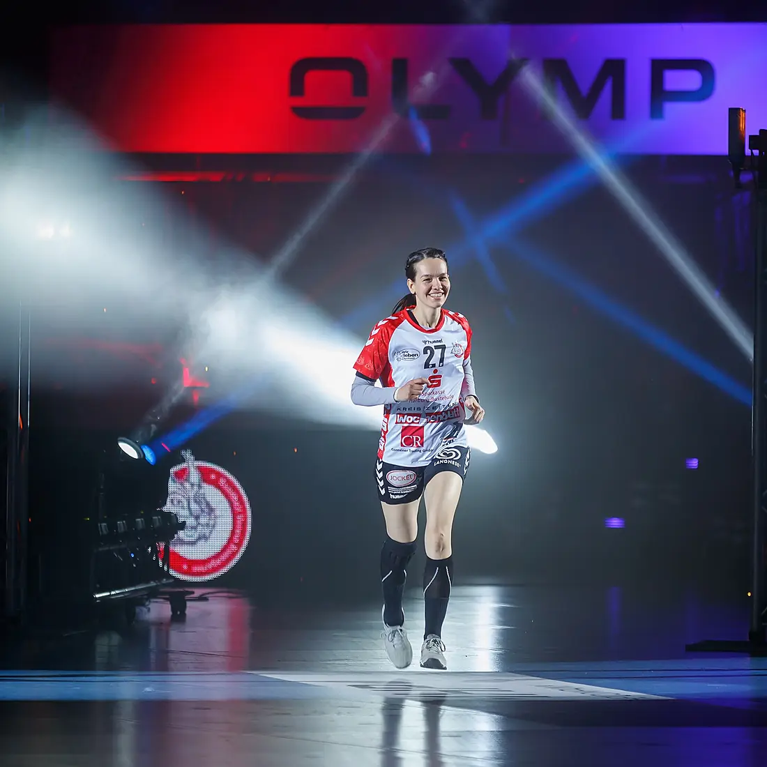 2021-05-16 Handball Frauen, OLYMP Final4 2021, HL Buchholz 08-Rosengarten vs. SG BBM Bietigheim 1DX 3663 by Stepro