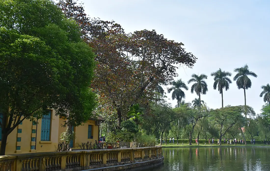 Botanical Gardens, Hanoi (3) (38439710506)