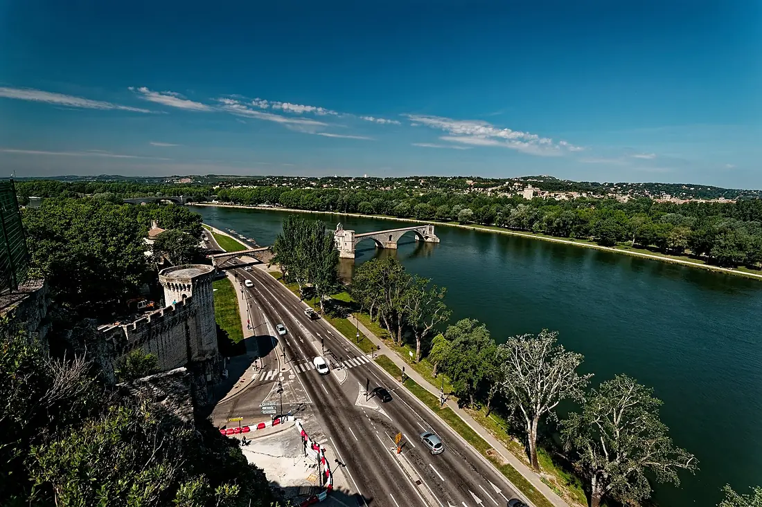 Avignon - Jardin des Doms (Rocher des Doms) - View WNW on ramparts, Boulevard de la Ligne, Rhône river bank & Pont Saint-Bénézet (Pont d'Avignon) 1177-85
