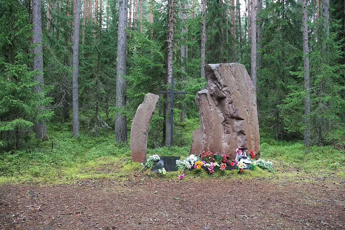 Ф.В.Рендницкий-мемориал жертвам Красного террора в Красном бору