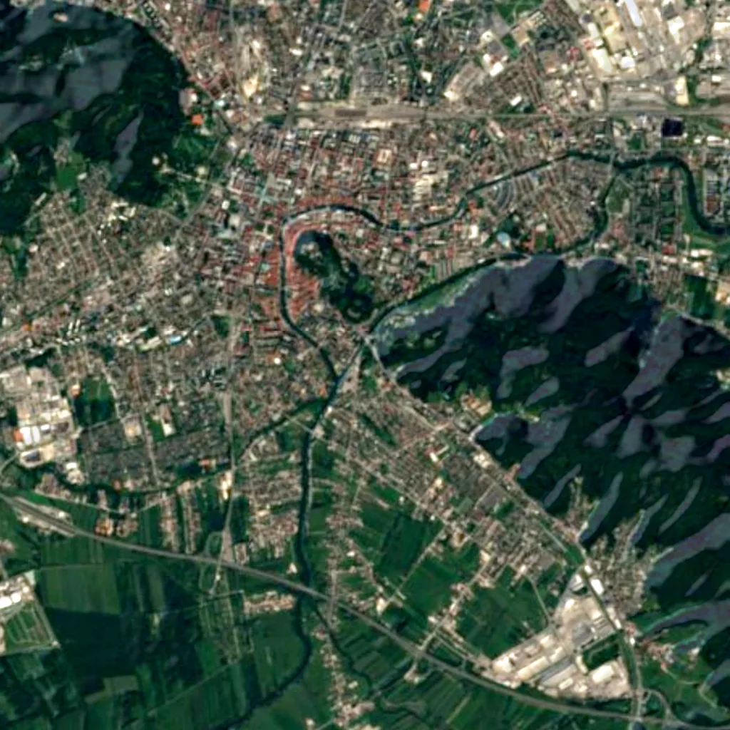 Ljubljana Botanical Garden seen from above (Sentinel-2)