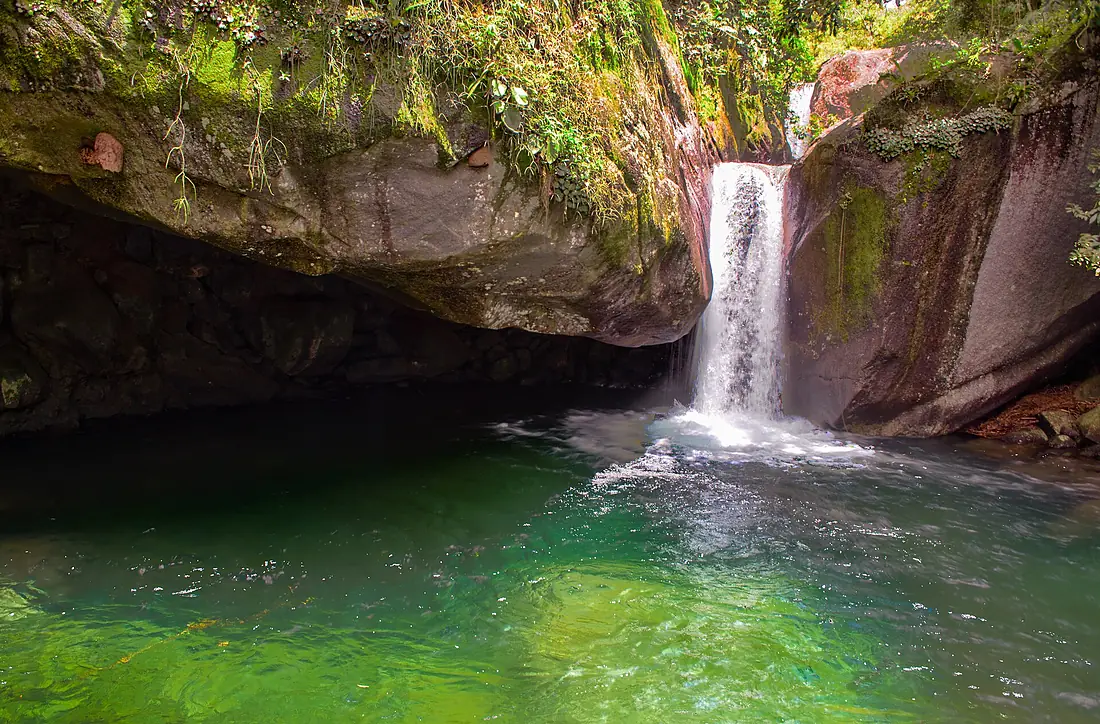 Cachoeira do Andorinhão (Passa Quatro)