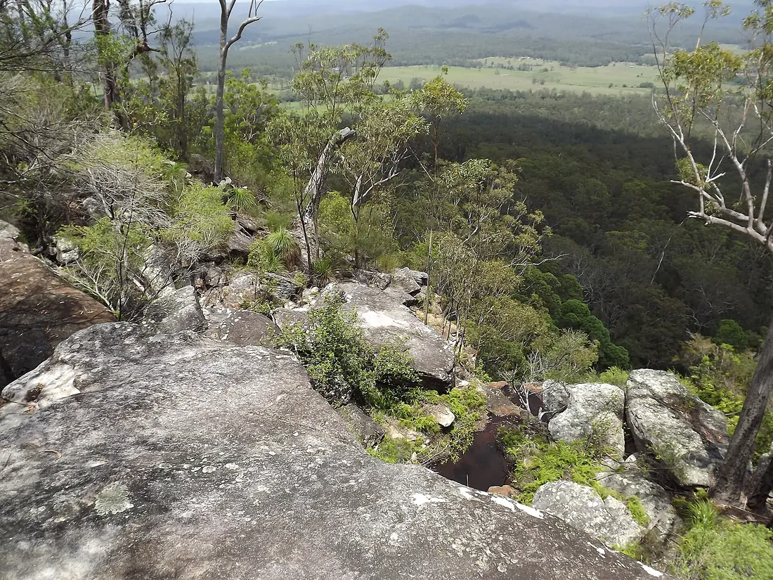 Falls Trail - panoramio