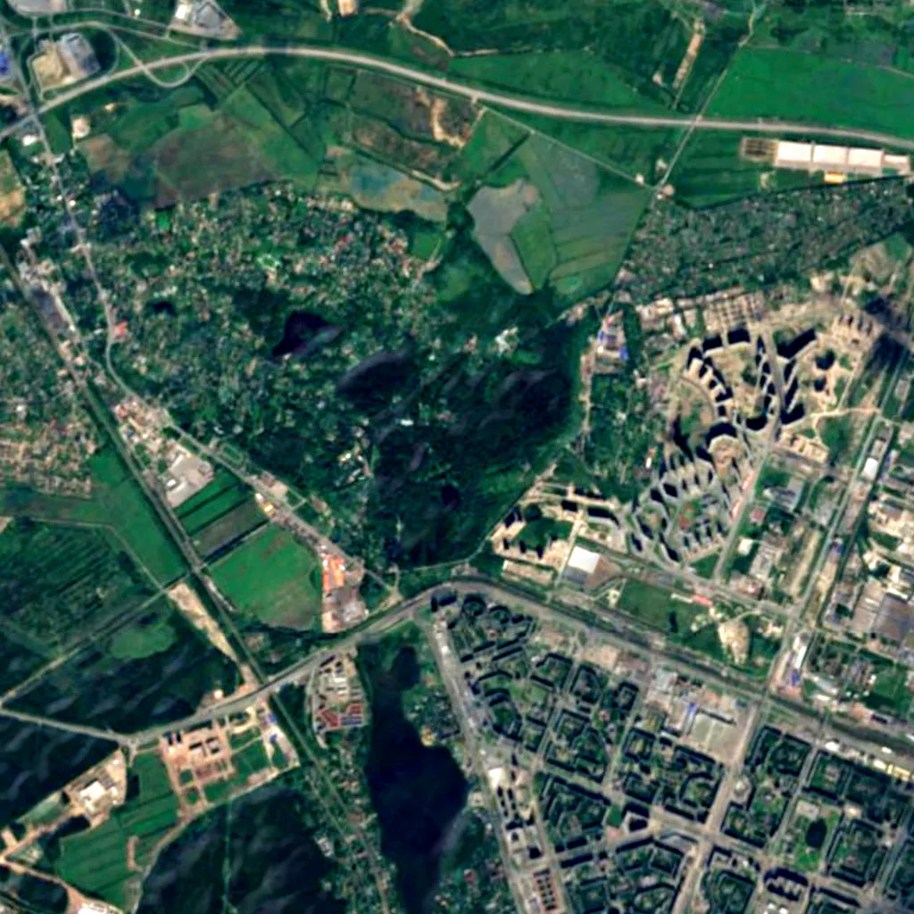 Shuvalovsky Park seen from above (Sentinel-2)