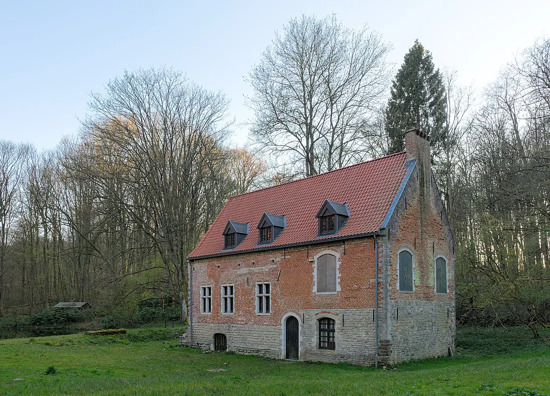 Château forestier des Trois Fontaines (DSCF7057)