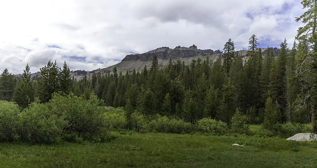 Castle Valley near Lake Tahoe on Lake Tahoe National Forest (26255950620)