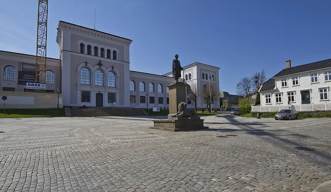 Bergenhus, Bergen, Norway - panoramio
