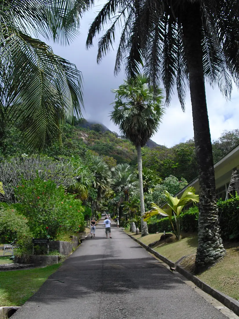 Sey Botanical Garden Entrance
