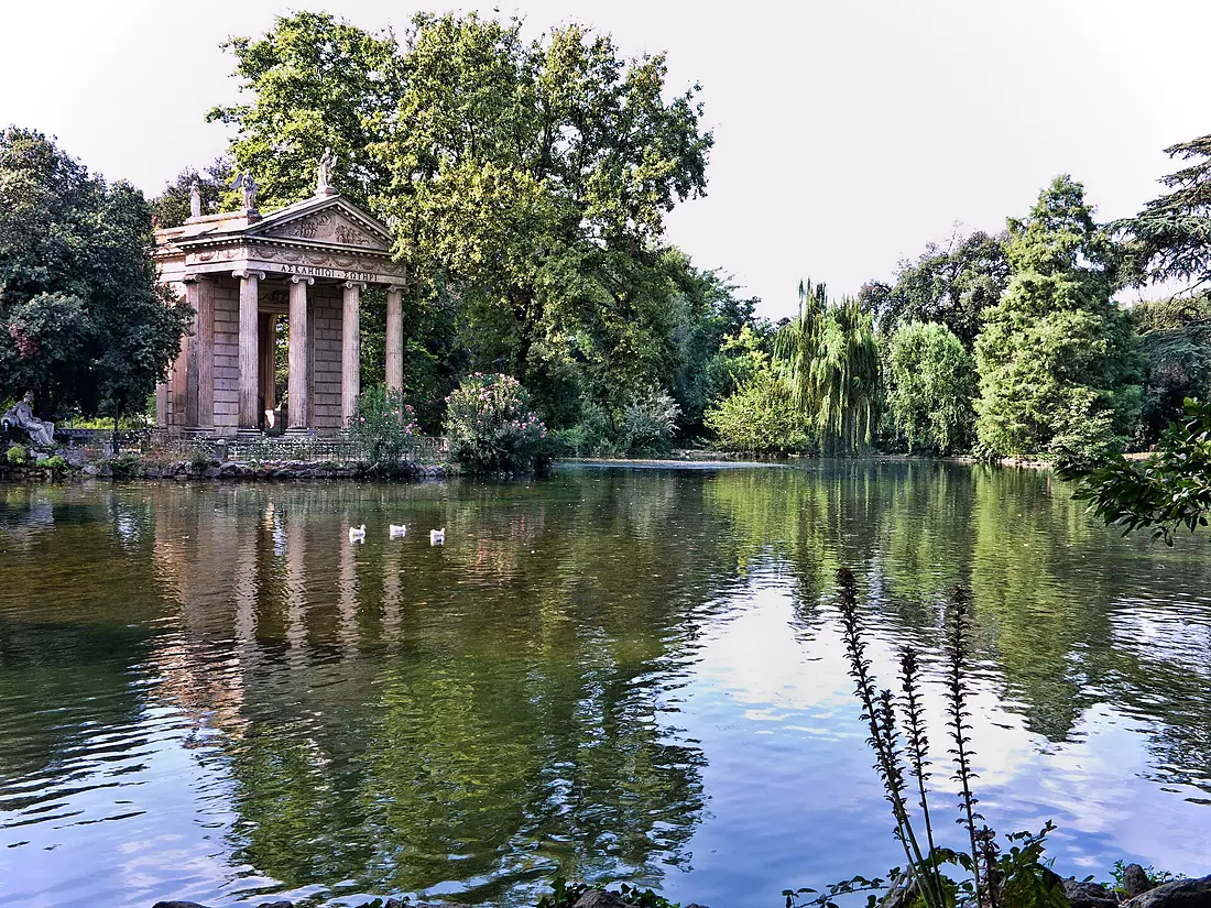 Rome-VillaBorghese-TempleEsculape